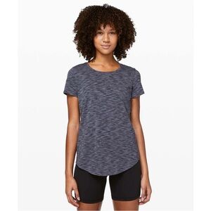 Lululrmon Athetica T-shirt
Water Color Cotton Gray Short Sleeve